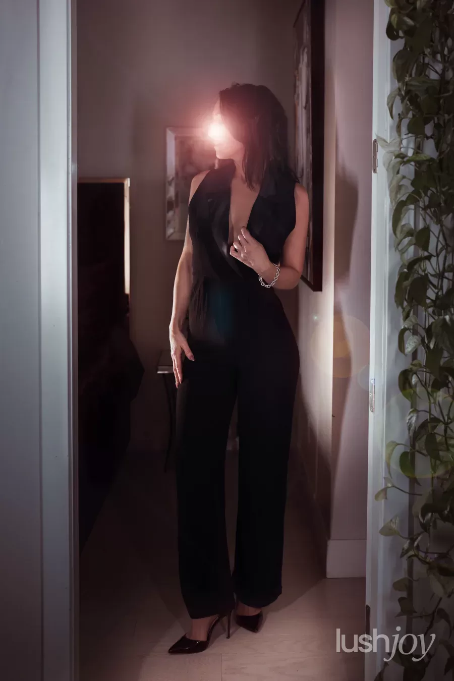 Profile photo of Vancouver Escort Mila Doval