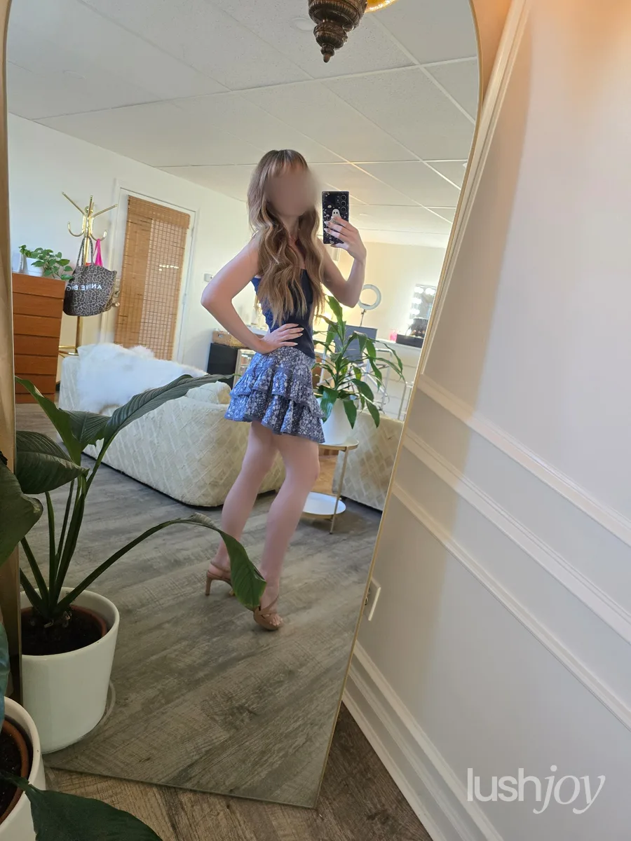Profile photo of Kansas City Escort Molly Maeson